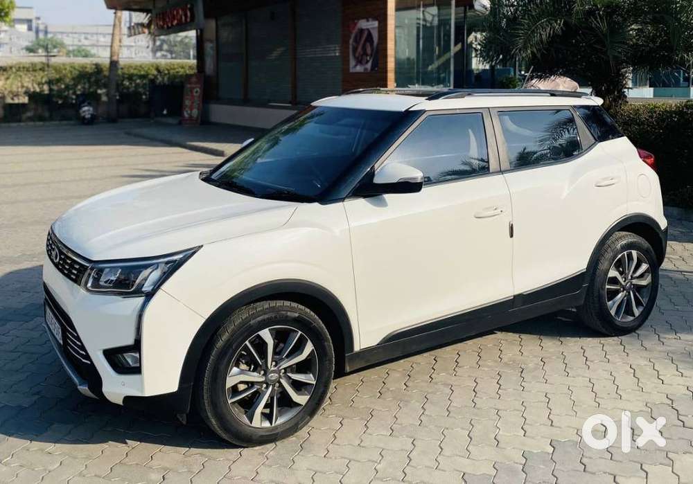 Mahindra Xuv300 W8 (o) 1.5 Diesel Amt, 2021, Diesel