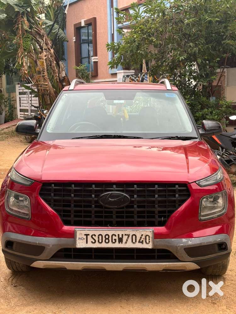 Hyundai Venue Petrol 2020