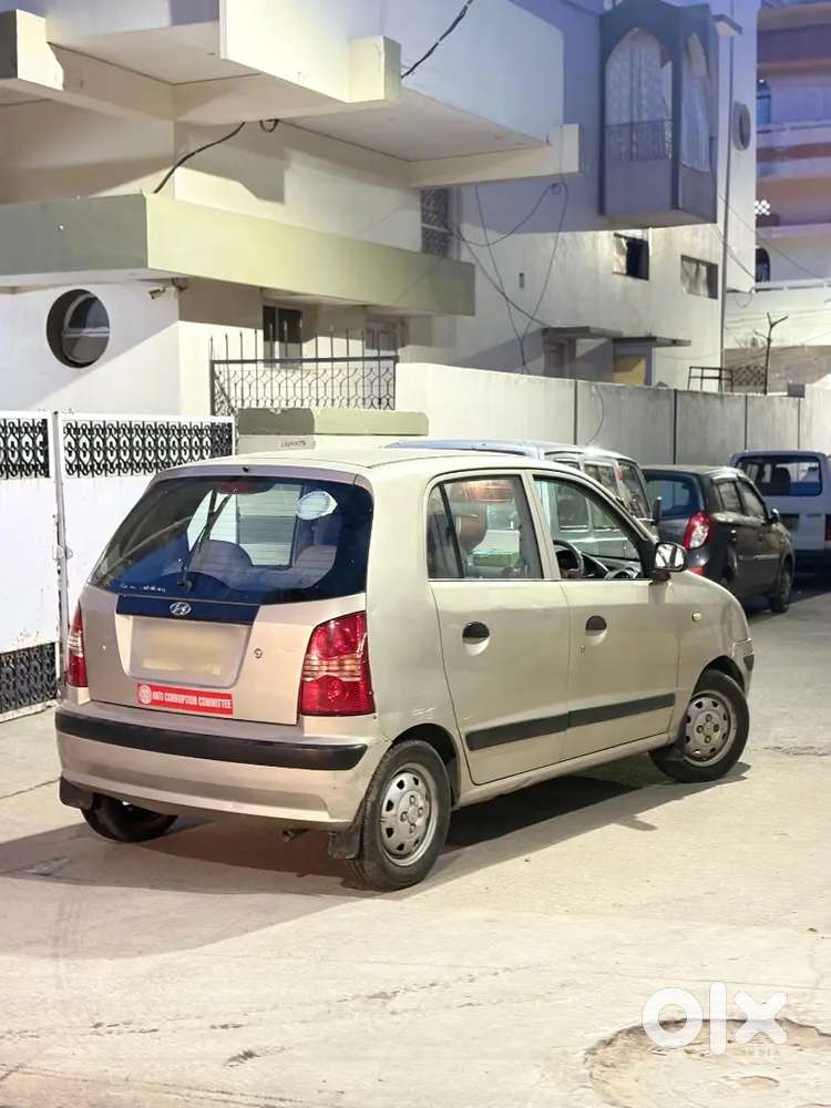 Hyundai Santro Limited Edition All 4 Power Windows Very Less Driven.