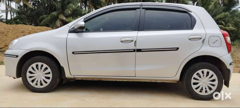 Toyota Etios Liva 2015