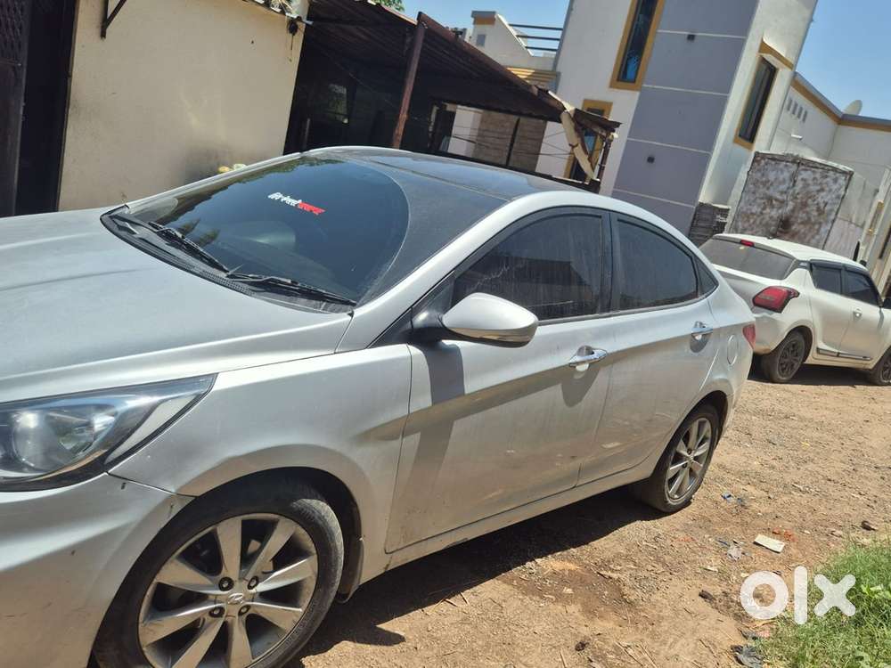 Hyundai New Verna 2012