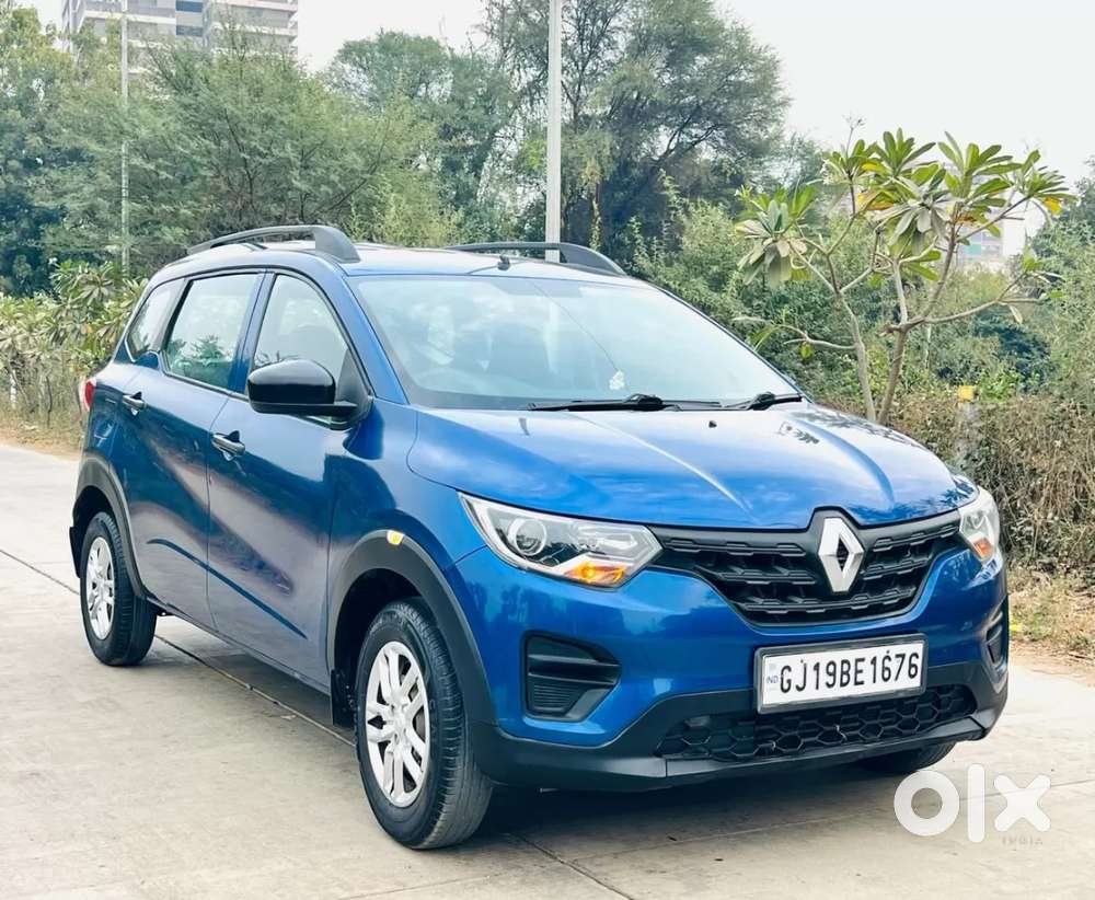 Renault Triber Rxl, 2022, Petrol