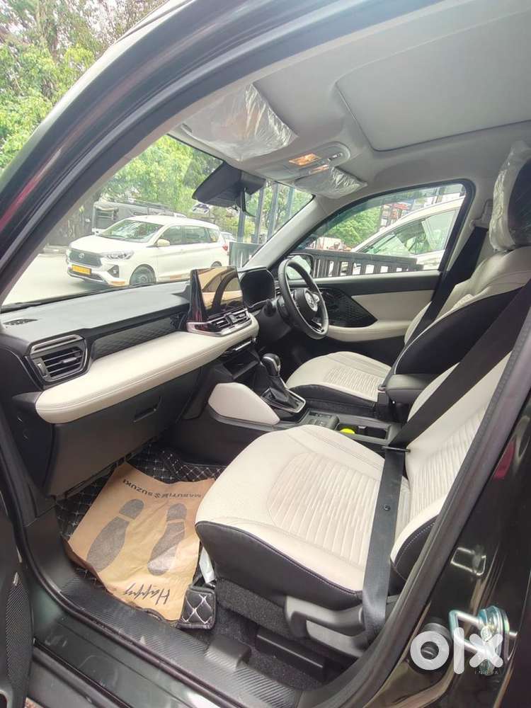 Maruti Suzuki Victoris 2026 Zxi Plus(o) At