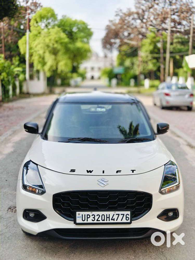 Maruti Suzuki Swift Vxi + Manual, 2025, Petrol