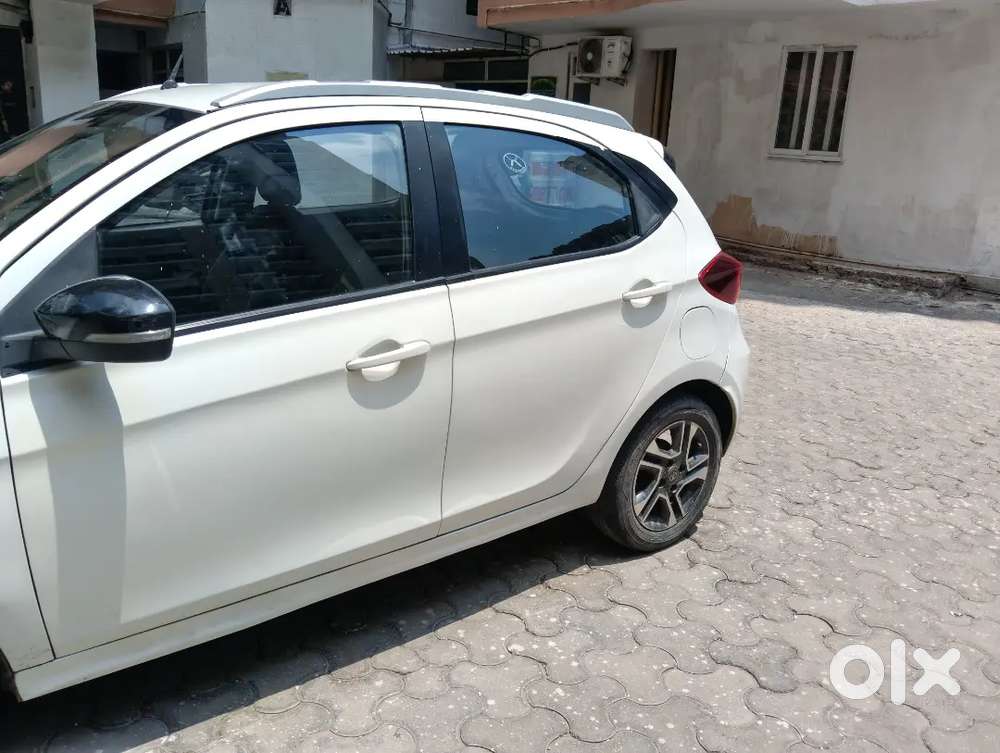 Tata Tiago 2022 Petrol 30000 Km Driven