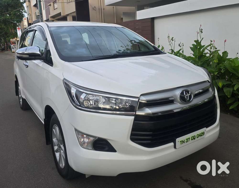 Toyota Innova Crysta 2.4 G Mt 8s, 2016, Diesel