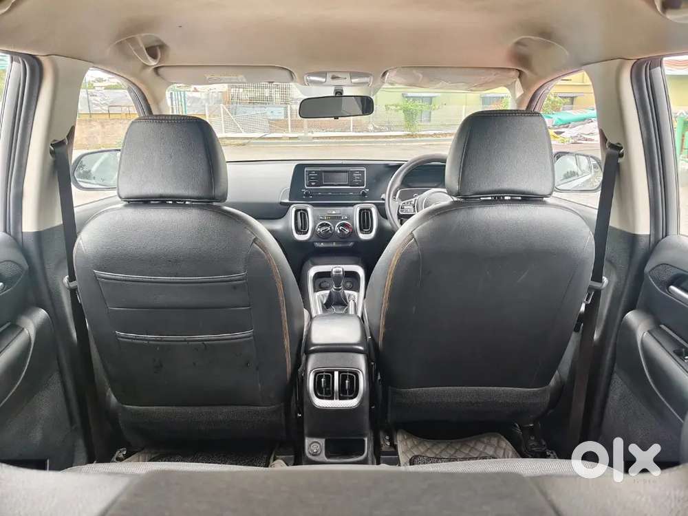 Kia Sonet 1.2 Htk 2020 Model
