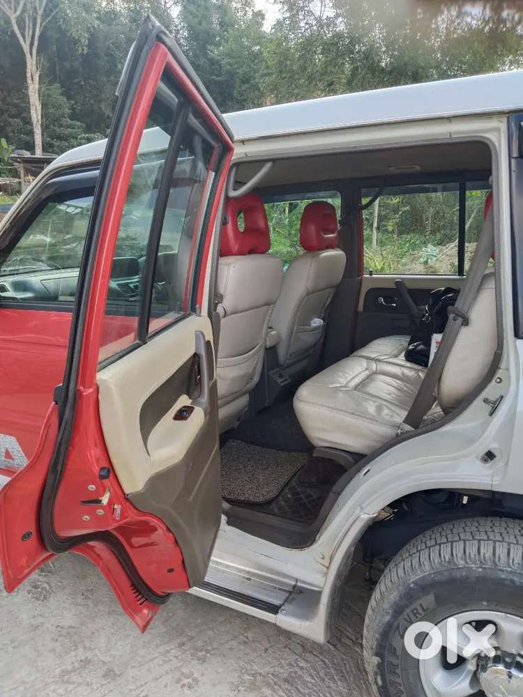 Mitsubishi Pajero 2008 Diesel 99000 Km Driven