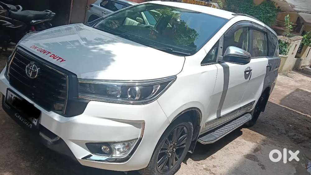 Toyota Innova Crysta 2020 Diesel 93500 Km Driven