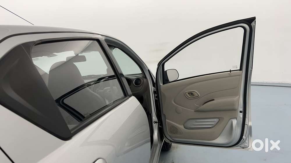 Datsun Redigo T Option, 2017, Petrol