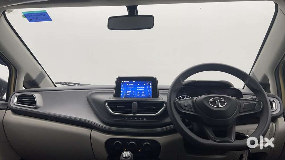 Tata Altroz 1.2 Xm Plus, 2021, Petrol