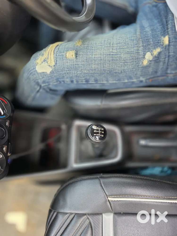 Maruti Suzuki Swift 2023 Petrol 44000 Km Driven