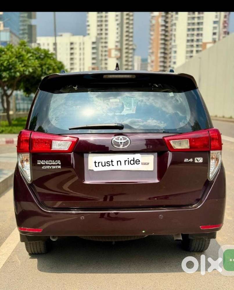 Toyota Innova Crysta 2.4 Vx Mt 8s, 2017, Diesel