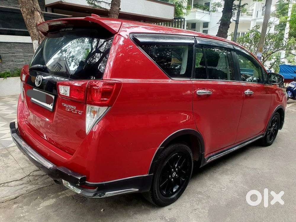 Toyota Innova Crysta Touring Sport 2.4 Mt, 2017, Petrol