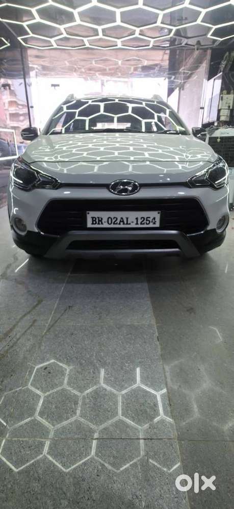 Hyundai I20 Active Sx Petrol, 2017, Petrol