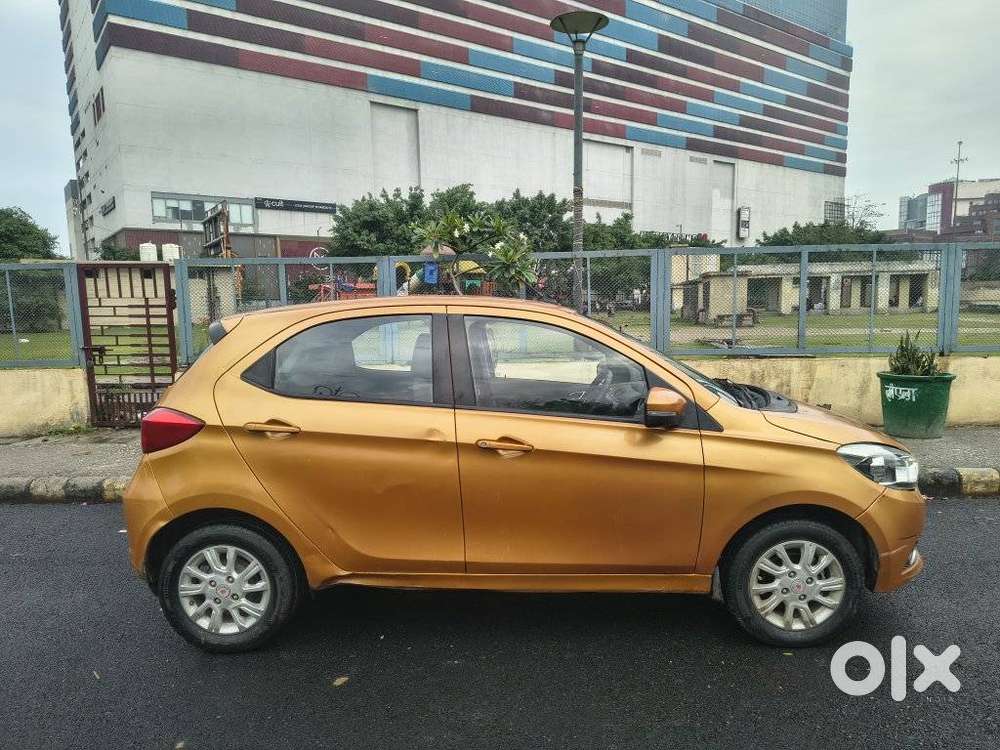 Tata Tiago 1.2 Revotron Xza, 2017, Petrol