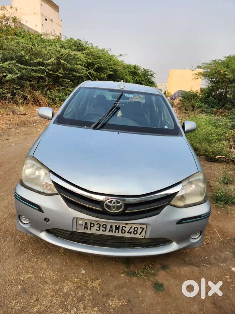 Toyota Etios 2012 Diesel 280000 Km Driven