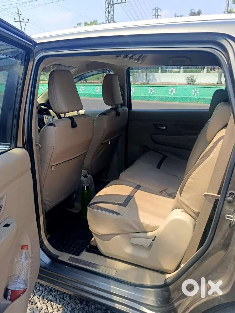 Maruthi Suzuki Ertiga Vxi 1.5 Smart Hybrid