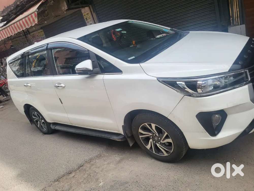 Toyota Innova Crysta 2021 Petrol 54000 Km Driven G Variant