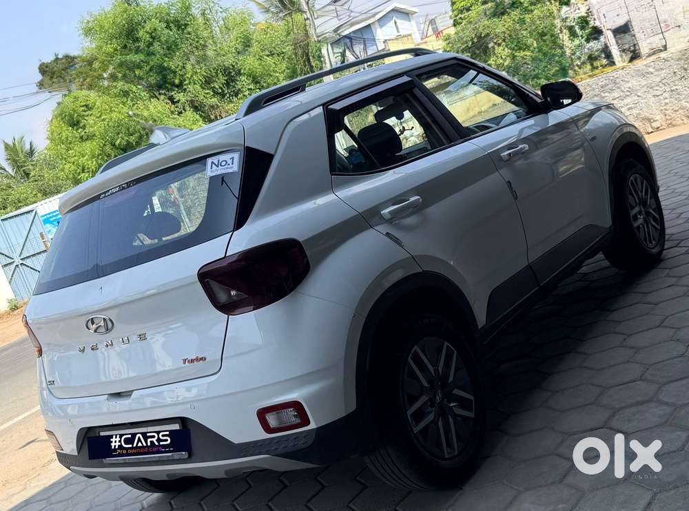Hyundai Venue 1.0 Sx Turbo Imt, 2022, Petrol