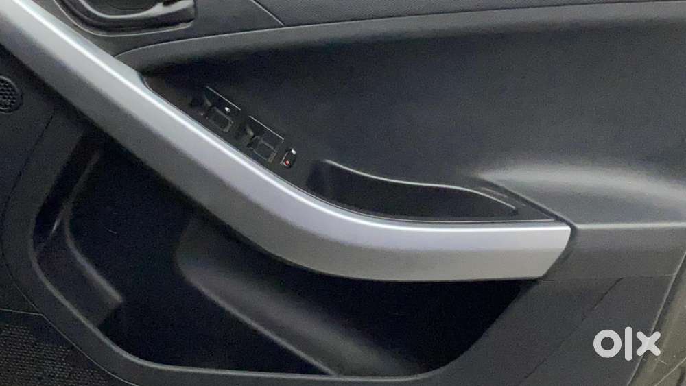 Tata Nexon 1.2 Revotron Xm, 2020, Petrol