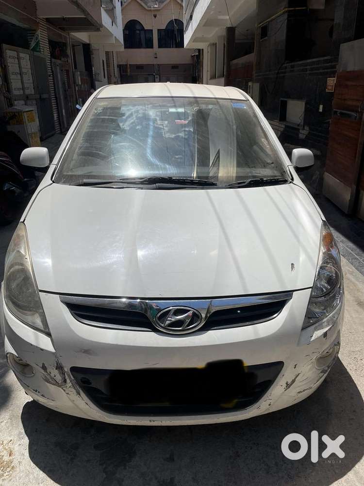Hyundai I20 2011 Petrol Well Maintained