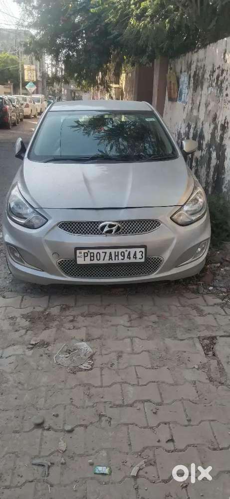 Hyundai Verna Diesel Manual 2012