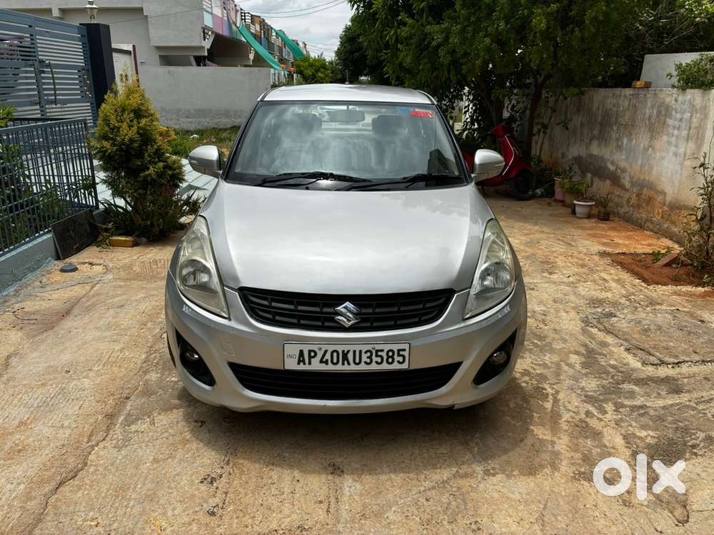 Maruti Suzuki Dzire 1.2 Vxi 2013