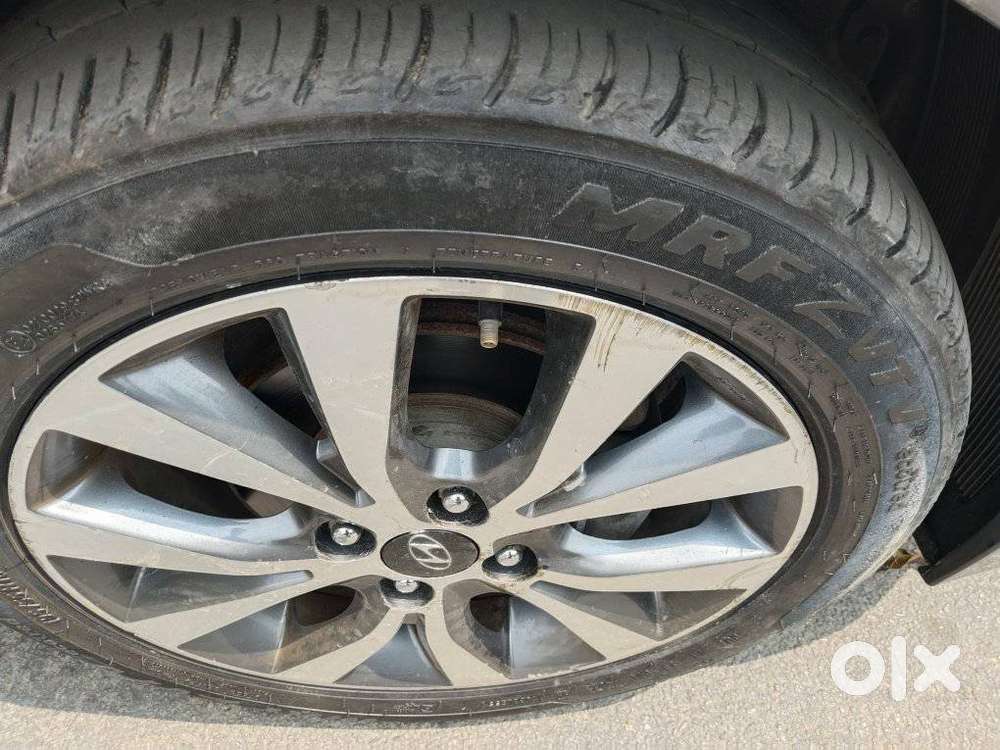 Hyundai Verna 1.6 Sx (o) Vtvt At, 2016, Petrol