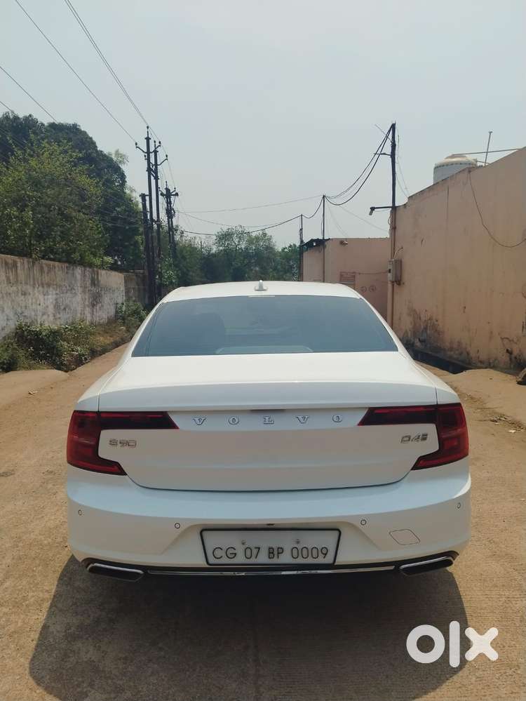 Volvo S90 D4 Momentum, 2018, Diesel