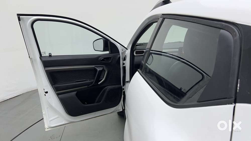Renault Kiger Rxz, 2022, Petrol