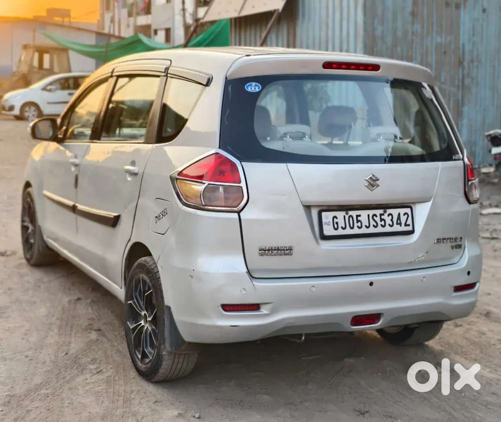 Maruti Suzuki Ertiga Vdi 2013