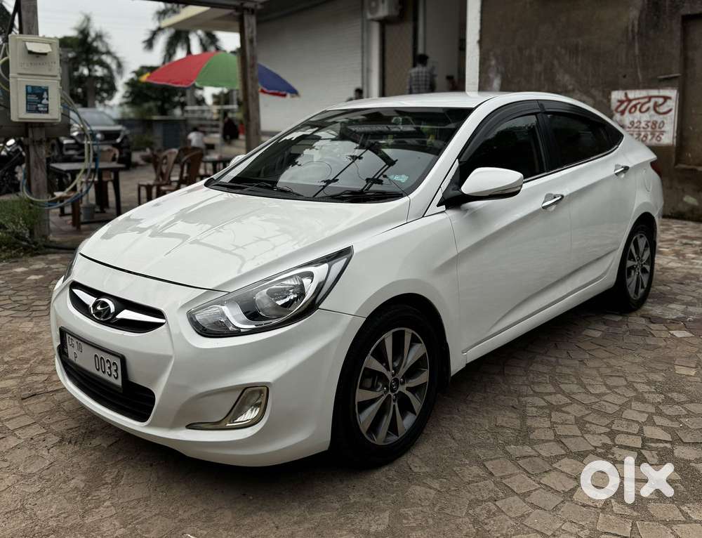 Hyundai Verna Fluidic 1.6 Vtvt Sx Opt, 2014, Petrol