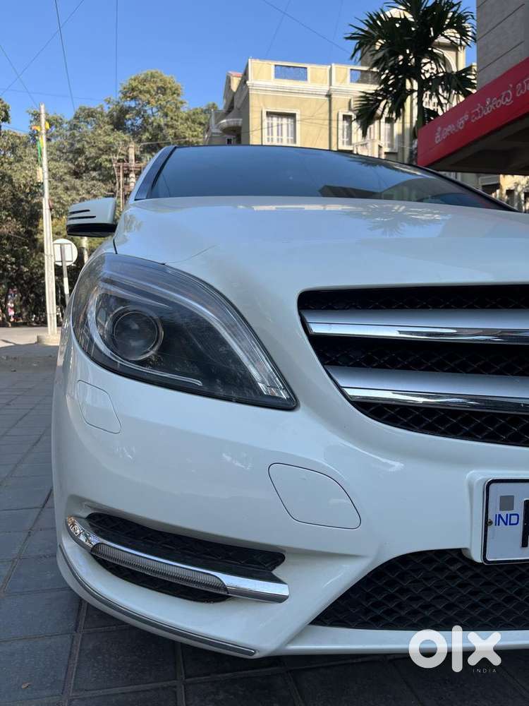 Mercedes-benz B Class 180 Sportz Petrol, 2013