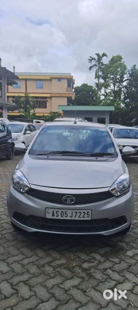 Tata Tiago 1.2 Revotron Xt (o), 2017, Petrol