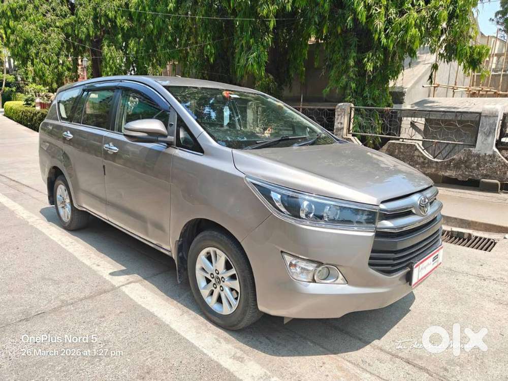 Toyota Innova Crysta 2.4 V 8 Str, 2017, Diesel