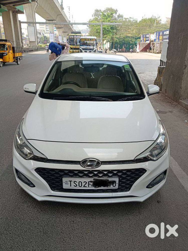 Hyundai Elite I20 Sportz (o) 1.2, 2019, Petrol