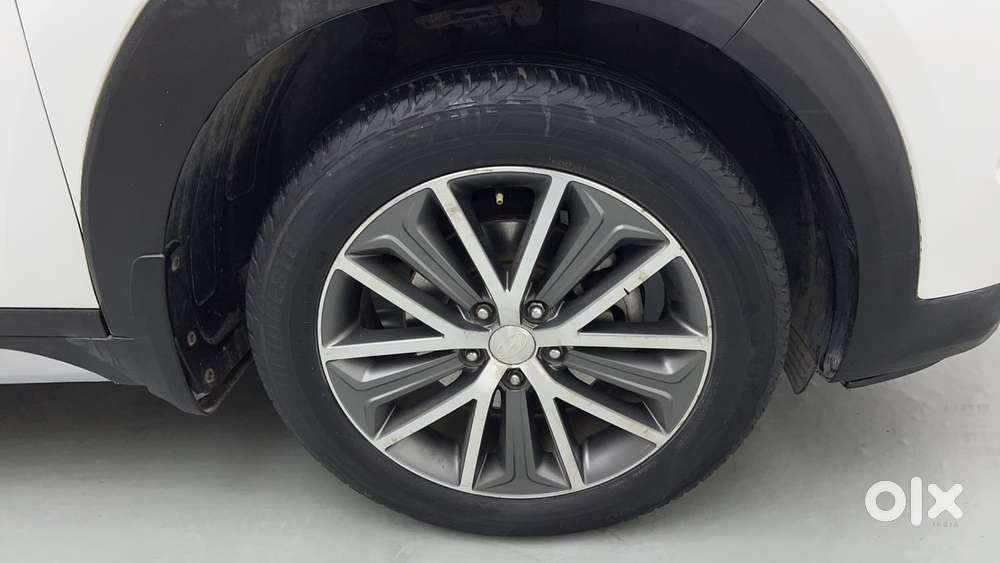 Hyundai Tucson [ ] 2.0 Gl (o) 2wd At Petrol, 2019, Petrol