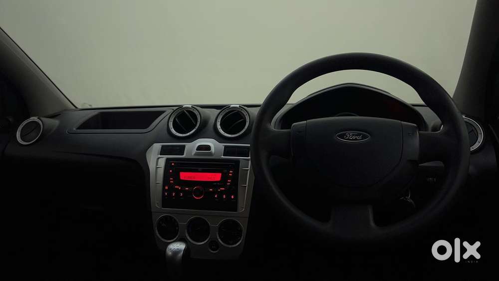 Ford Figo Petrol Zxi, 2012, Petrol