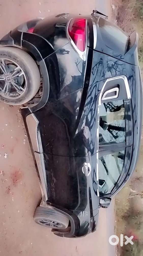 Mahindra Kuv 100 K8 Top Model With Drl Light 2016 Mfalcon 5 Str