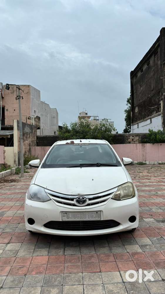 Toyota Etios 2013 Petrol