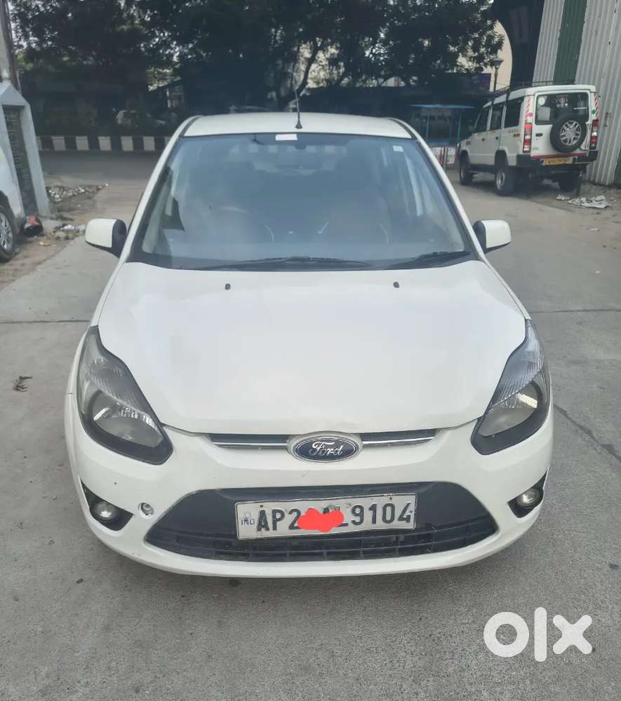 Ford Figo Titanium Diesel Well Maintained Car