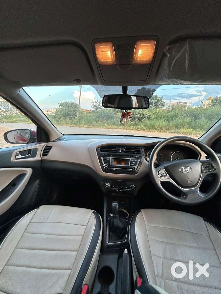 Hyundai i20 1.2 Sportz (O), 2015, Petrol