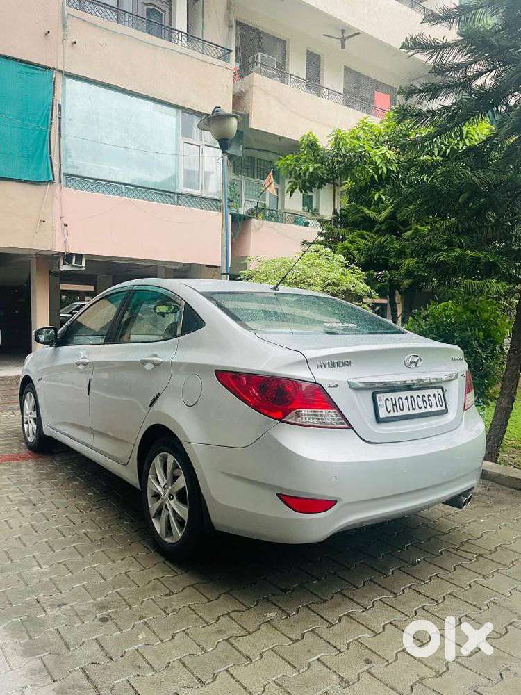 Hyundai Verna Vtvt 1.6 Sx, 2013, Petrol