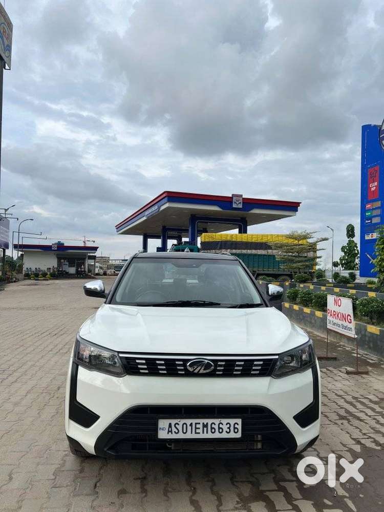 Mahindra Xuv300 W6, 2020, Petrol