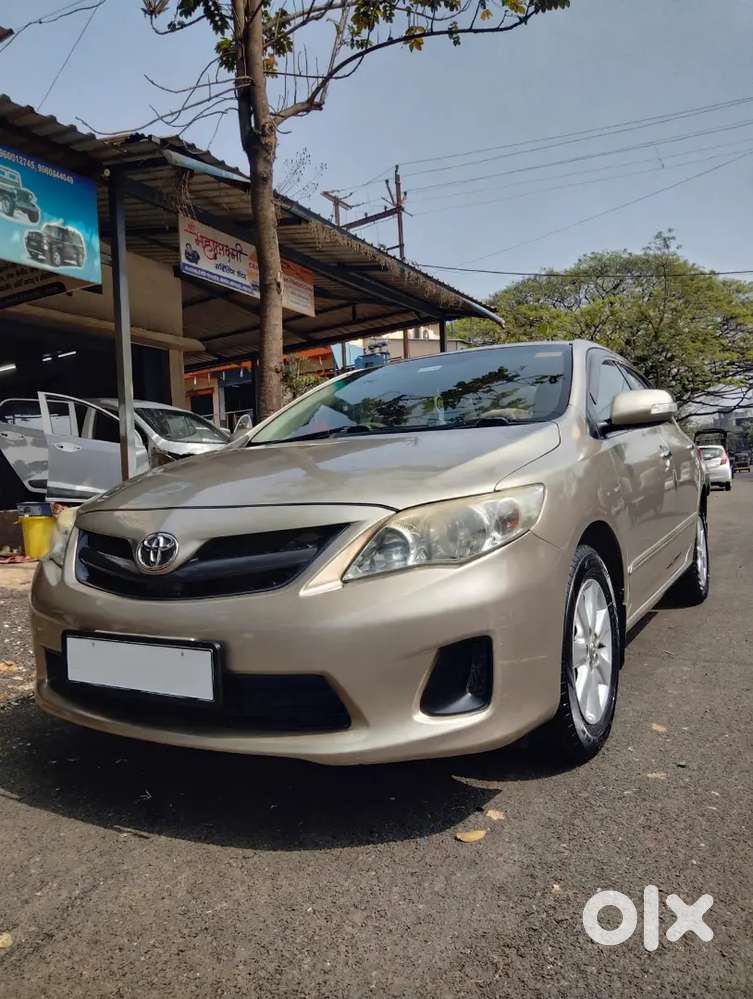 Toyota Corolla Altis 2011