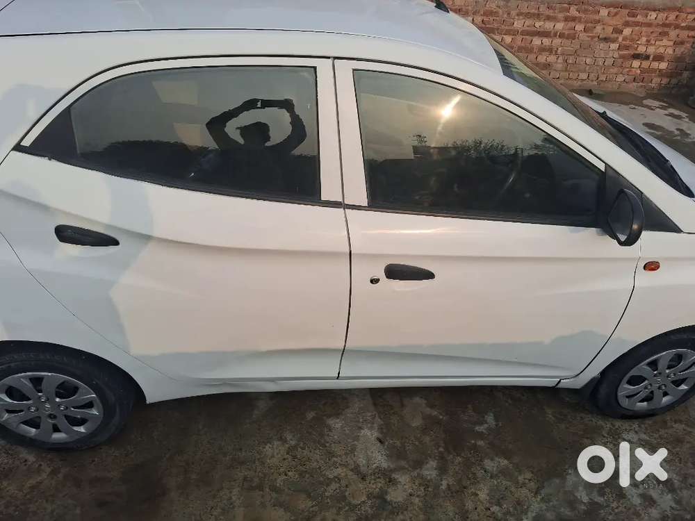Hyundai Eon 2016/17 Top Model