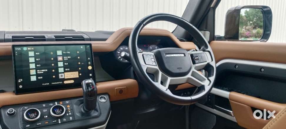 Land Rover Defender 3.0 L 130 Hse, 2023, Diesel