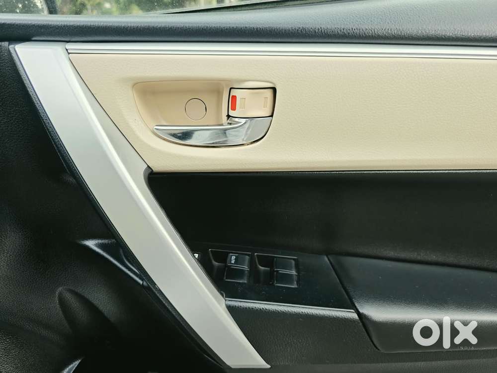 Toyota Corolla Altis Vl At, 2018, Petrol