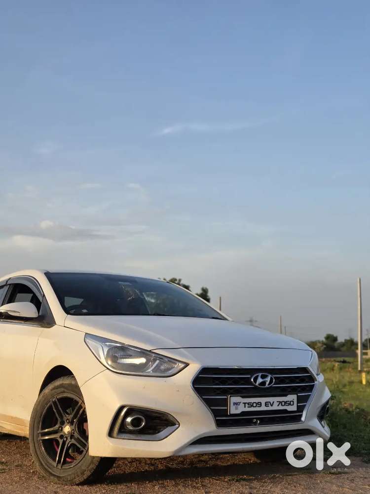 Hyundai Fluidic Verna 2017